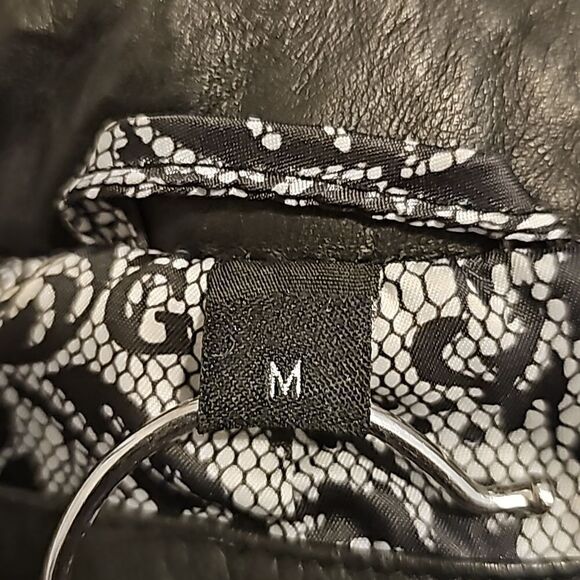 GUESS Genuine Leather Moto Jacket - Size Medium - Picture 10 of 11